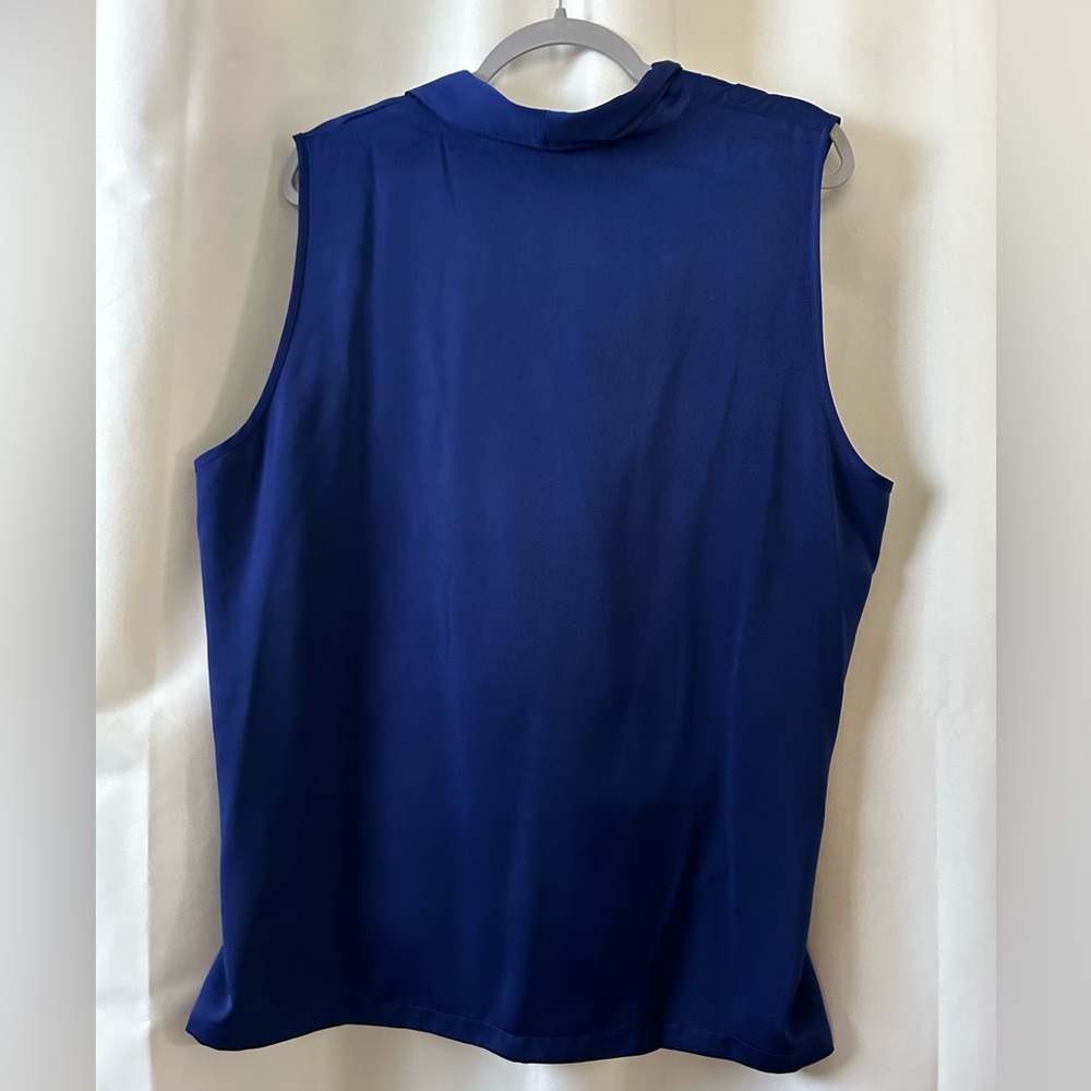 Banana Republic NWT Sleeveless Faux Wrap Blouse in Royal Blue XXL - Picture 2 of 5